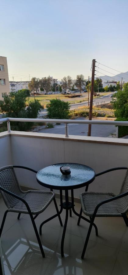 Oytam Apt Nicosia Exterior foto