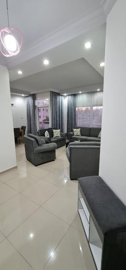 Oytam Apt Nicosia Exterior foto