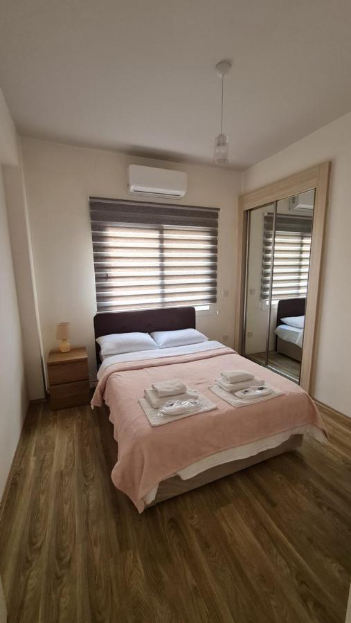 Oytam Apt Nicosia Exterior foto