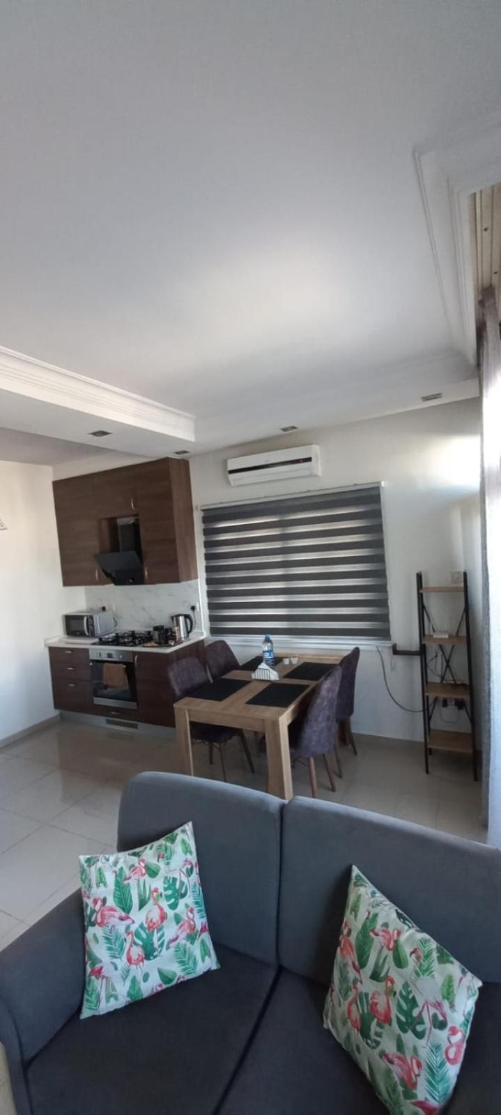 Oytam Apt Nicosia Exterior foto